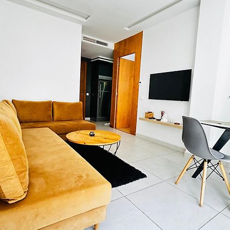 Appartement De Charme Terrasse Parking カサブランカ エクステリア 写真