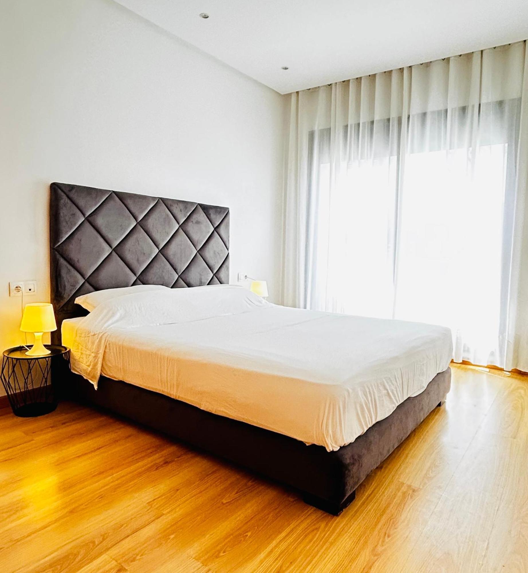 Appartement De Charme Terrasse Parking カサブランカ エクステリア 写真