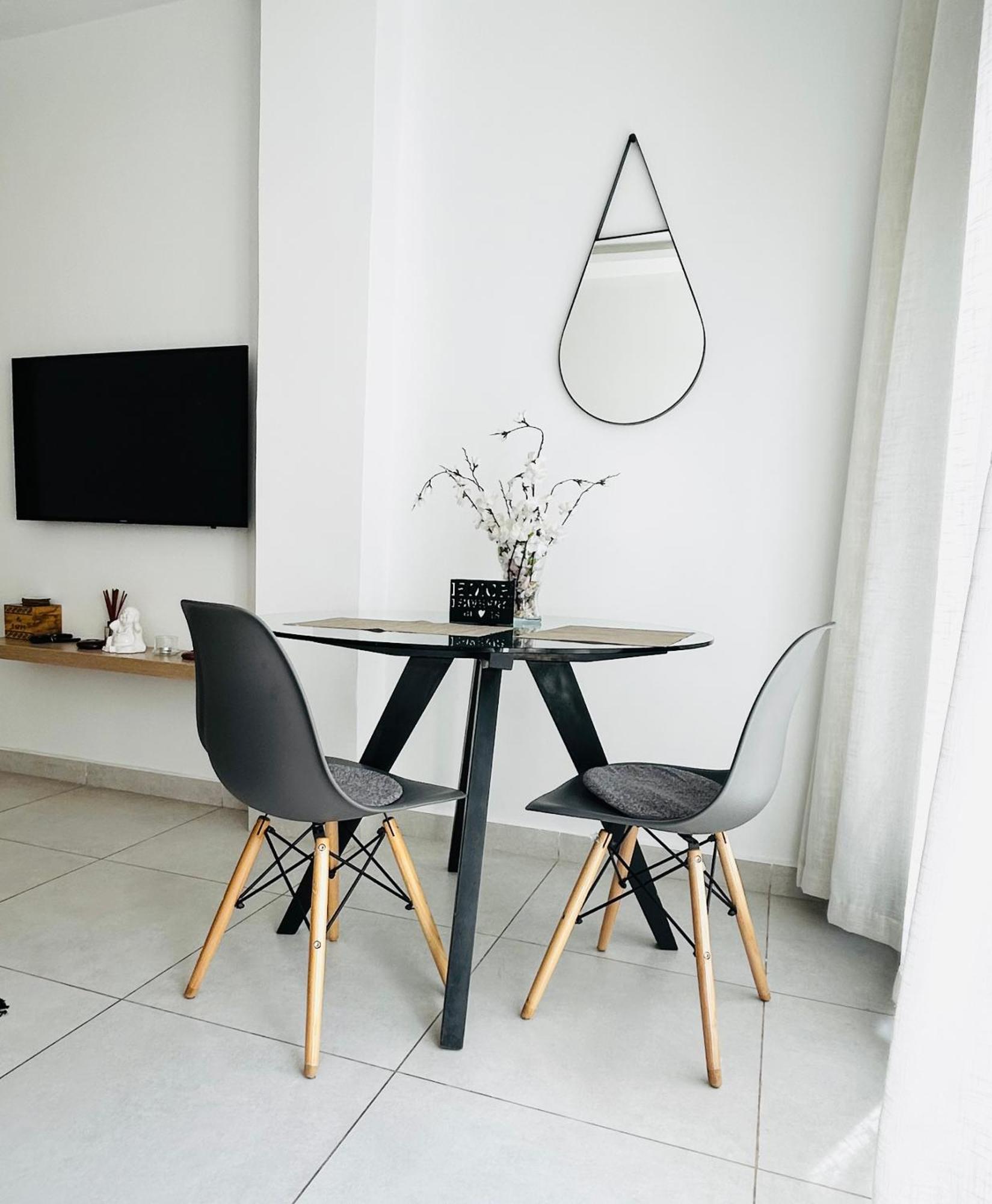 Appartement De Charme Terrasse Parking カサブランカ エクステリア 写真